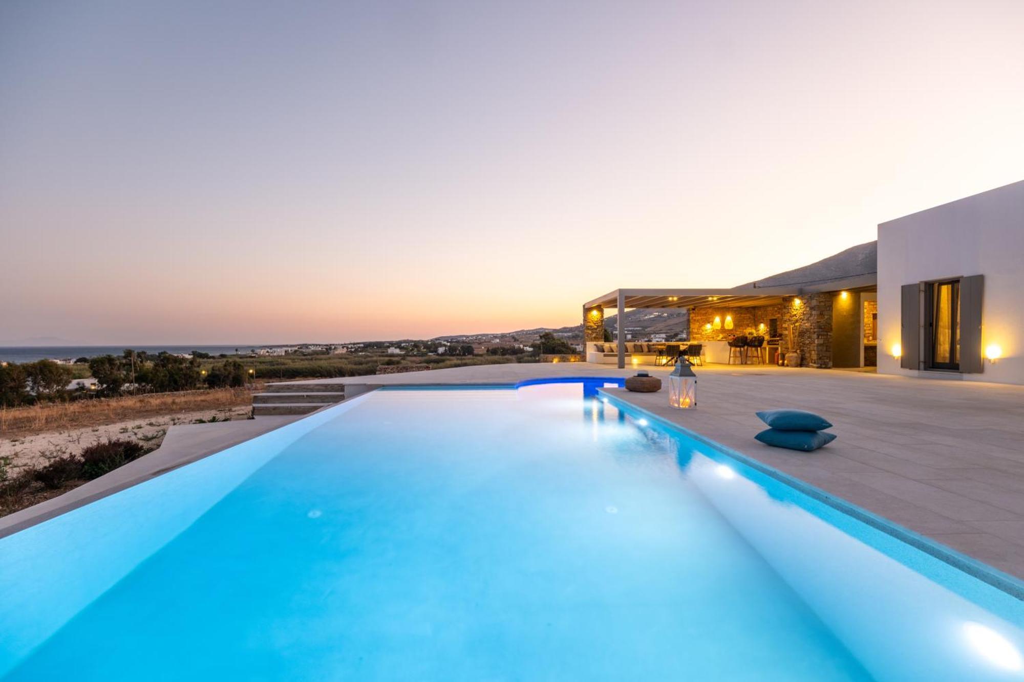 Golden Bay Luxury Villas And Suites 克里希阿克提 外观 照片